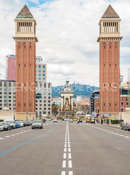 Foto 6bac5774-4c15-4a2d-bdd1-0d1b555d953d. Rent business premise in La Nova Esquerra de l´Eixample Barcelona