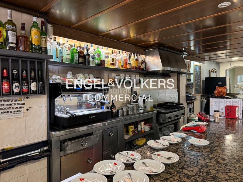 Foto fb2303c6-37c6-40e0-b3f3-dbc67dbc8217. Rent business premise in La Nova Esquerra de l´Eixample Barcelona