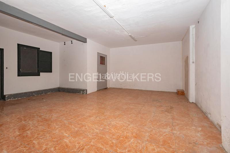 Foto b9922df9-cede-445f-935c-bc02b92a7846. Geschäftsraum in Sant Joan-TV3 Sant Joan Despí