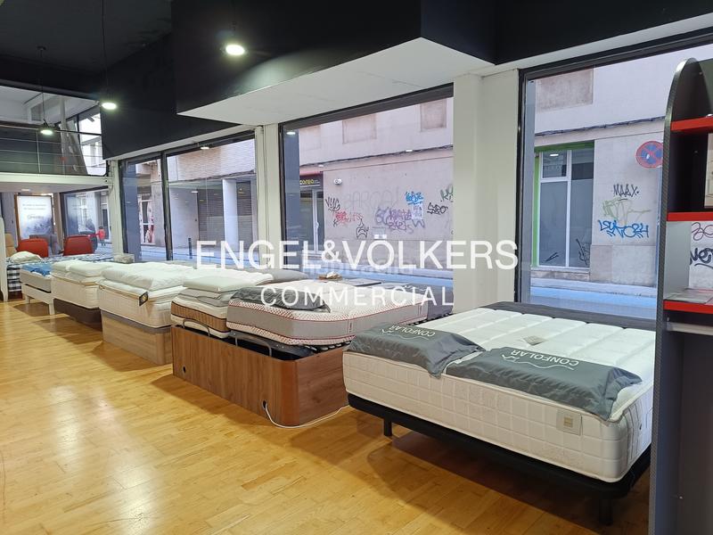 Foto d48edabb-ab4f-46cd-bba9-253e0908bc26. Lloguer local comercial a Centrevila Vilanova i la Geltrú