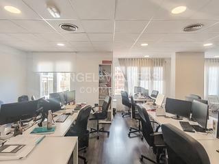 Bureau à Dreta de l´Eixample. Oficina  inversión en passeig de gràcia casa batlló