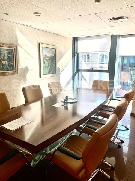 Foto 82d275a9-eeb0-4e3d-bd34-7214b380065c. Bureau dans Sant Gervasi - Galvany Barcelona