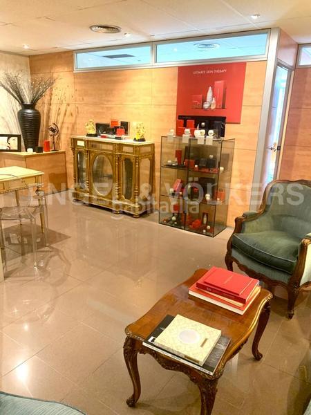 Foto ee73db15-6d36-48f3-9873-cccbbb380754. Bureau dans Sant Gervasi - Galvany Barcelona