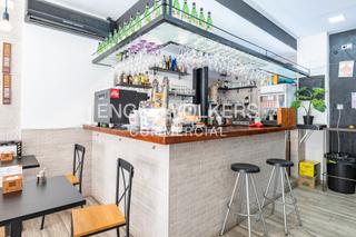 Rent Business premise in Provençals del Poblenou. Restaurante en traspaso en poblenou.