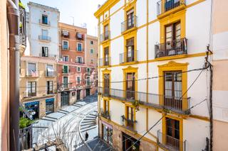 Building in Part Alta. Edificio con gran potencial en tarragona