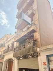 Local commercial à Calella. Venta de restaurante con dos duplex en la misma finca