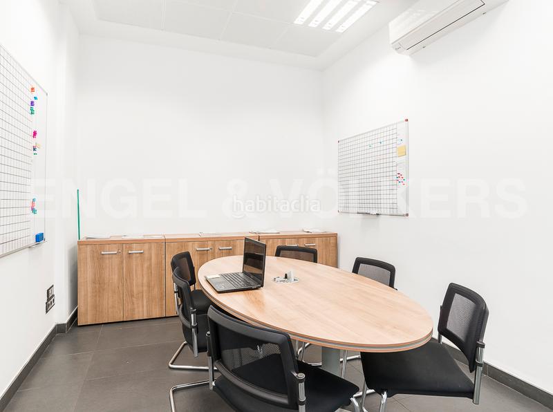 Foto 509ba239-532b-48c4-8e50-e0a09e47e417. Location bureau avec chauffage parking dans Congrés - Indians Barcelona