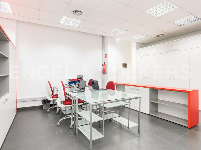 Foto 860d1d7e-f127-4a72-afbd-13457e89dd1c. Location bureau avec chauffage parking dans Congrés - Indians Barcelona
