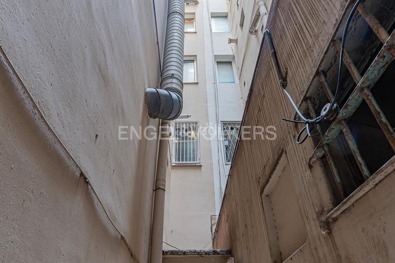 Foto f25420c6-0c6e-45df-ac29-d217a318814a. Location local commercial dans Sant Gervasi - Galvany Barcelona