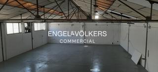 Nau industrial a Centre. Nave industrial en venta. ripollet