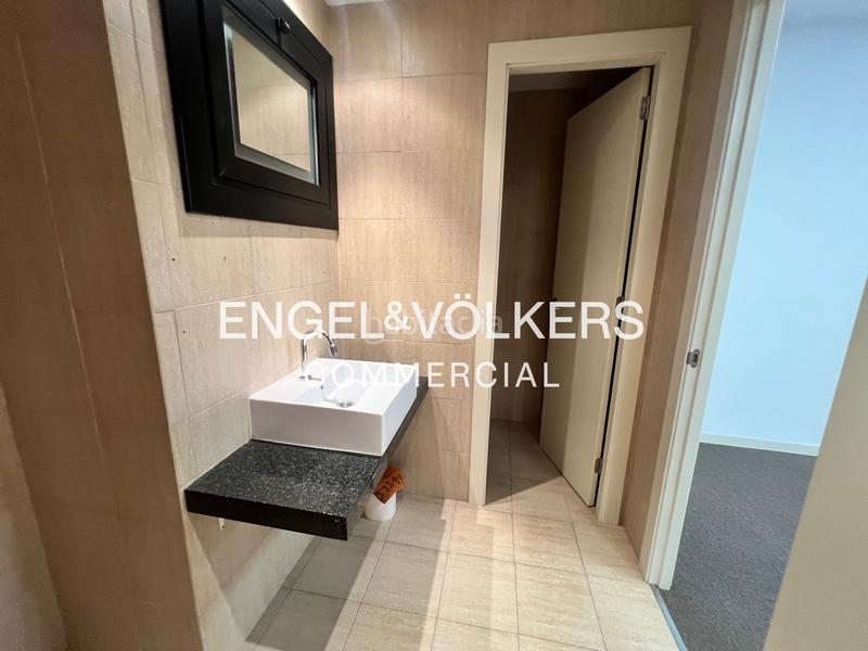 Foto bcf600e4-b50e-4a35-88f6-8c967f149d9d. Miete büro in El Gall Esplugues de Llobregat