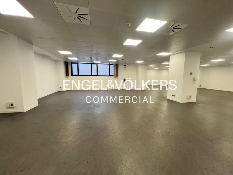 Foto 8bb05302-f14e-443a-98f6-0799981cfd18. Miete büro in El Gall Esplugues de Llobregat