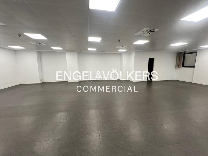 Foto f523eca1-6187-4e25-870e-4903b55afcb4. Miete büro in El Gall Esplugues de Llobregat
