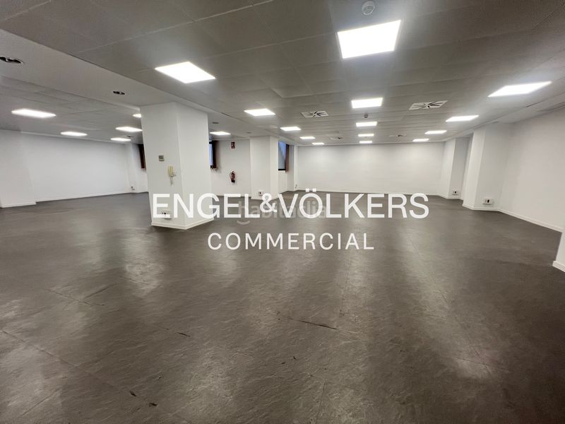 Foto 6a16331e-8068-4664-a6dd-a5c0e02bf99e. Rent office space in El Gall Esplugues de Llobregat