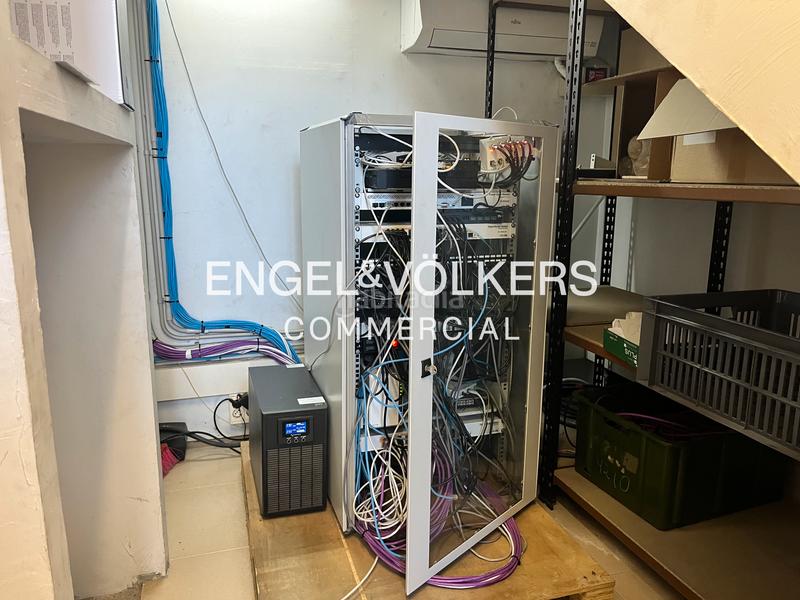 Foto a161c2f7-9bb2-488d-b856-0544ff3577bc. Affitto capannone industriale in Santa Perpètua de Mogoda