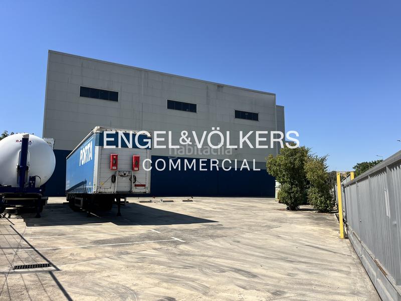 Foto abd3605e-7ea5-4f59-b39e-cc6aadd630de. Affitto capannone industriale in Santa Perpètua de Mogoda