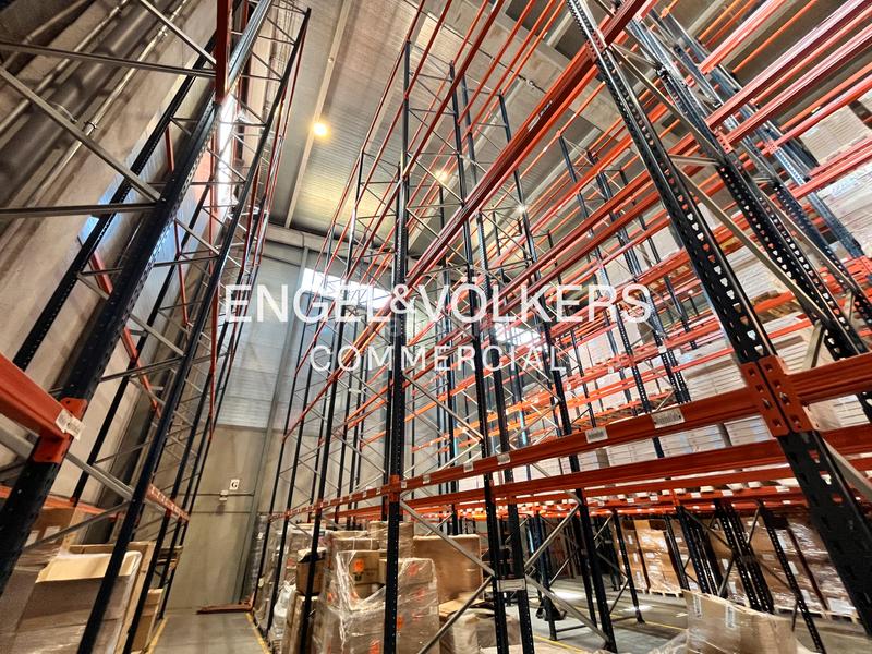 Foto e1fadc17-eebd-4855-a763-ac6c39ee16e5. Affitto capannone industriale in Santa Perpètua de Mogoda