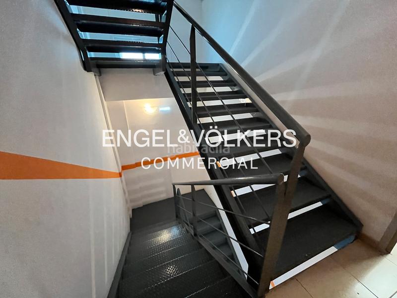 Foto f5da690c-c52c-4f5a-8933-6caf20d12168. Affitto capannone industriale in Santa Perpètua de Mogoda