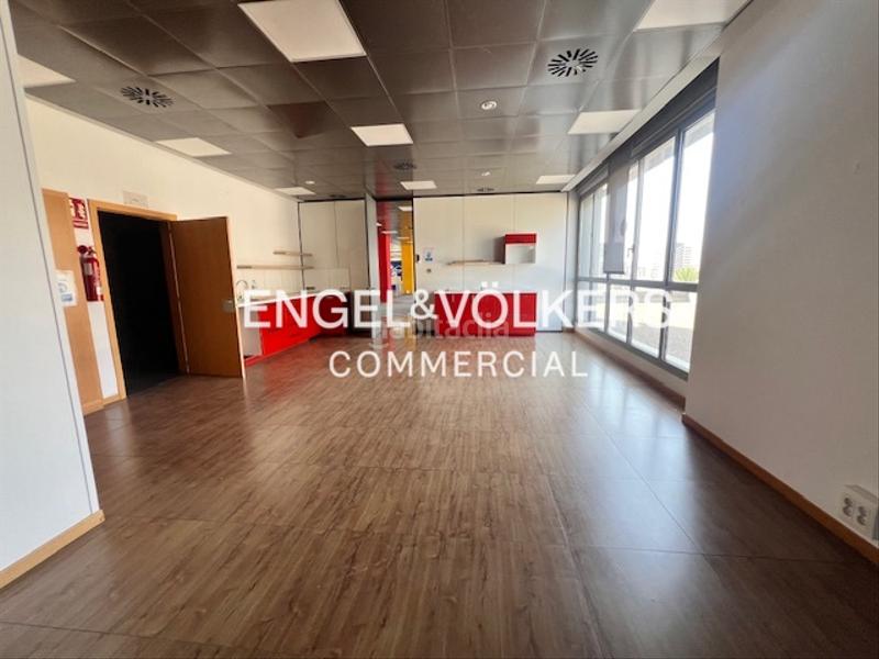 Foto d343be8b-f2ab-44eb-9465-681d3838e0d0. Miete büro in Sant Joan-TV3 Sant Joan Despí