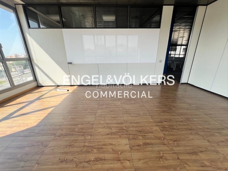 Foto 94ade0b3-b9a5-4c4c-af4e-e512b6365203. Rent office space in Sant Joan-TV3 Sant Joan Despí