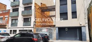Terreny residencial a Centre. Solar urbano en venta para 4 pisos o 2 dúplex en gràciasabadell