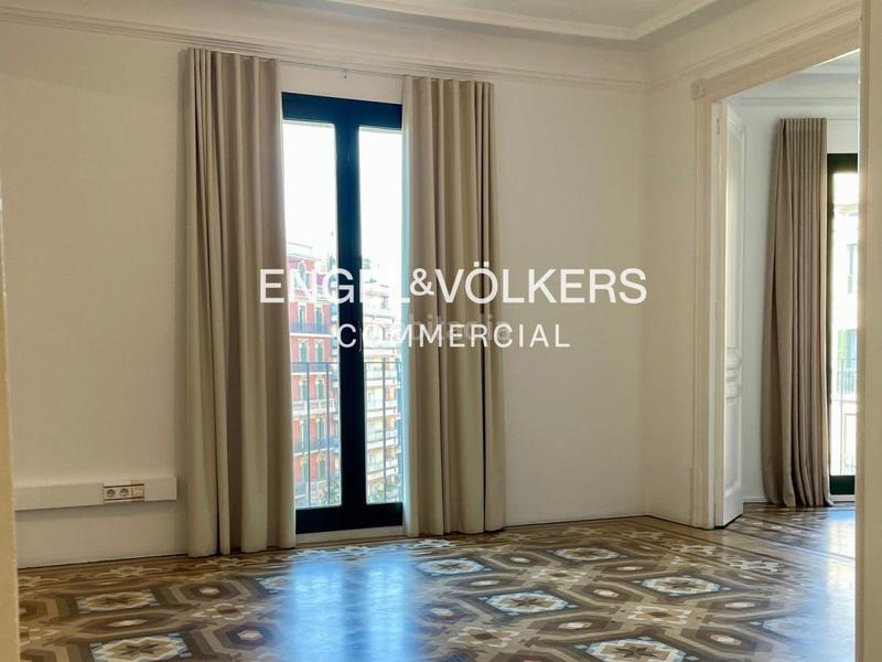 Foto 3c74dcde-89fa-455a-b919-a7f6edfbf66e. Miete büro in Dreta de l´Eixample Barcelona
