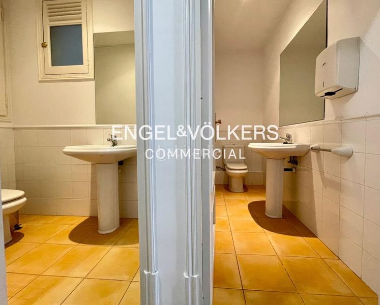 Foto f964fd13-fa4c-41df-8ed2-26081df74503. Miete büro in Dreta de l´Eixample Barcelona
