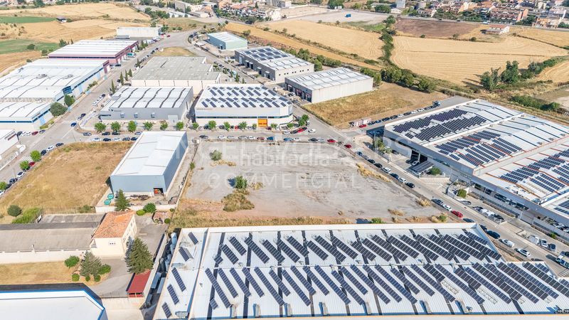 Foto edac0b76-1ce9-464e-85a3-8e05a5ce1dfd. Affitto area edificabile industriale in Santpedor