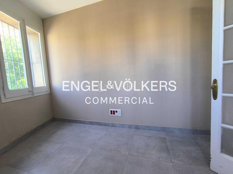 Foto 5682ad70-3001-445a-9ce6-b8c364bef6b3. Miete büro in Vallcarca - Penitents Barcelona