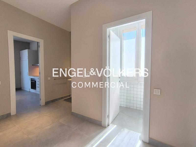 Foto f7cbbfe6-870e-4a1a-8693-4f7f4338f76a. Miete büro in Vallcarca - Penitents Barcelona