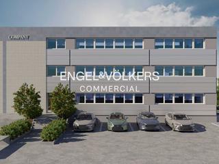 Rent Office space in Zona Industrial. Edificio corporativo en el prat de llobregat
