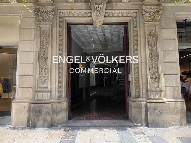 Foto 2c450db1-4178-4e67-a9c0-91707a15ce91. Location bureau dans Gòtic Barcelona