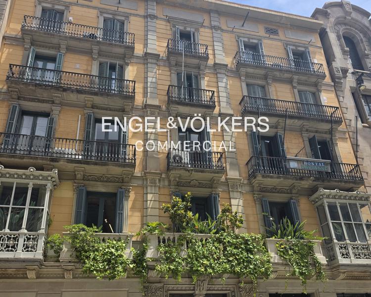 Foto 62990ff7-79dd-4b67-8ff3-29c034b36dda. Rent office space in Gòtic Barcelona