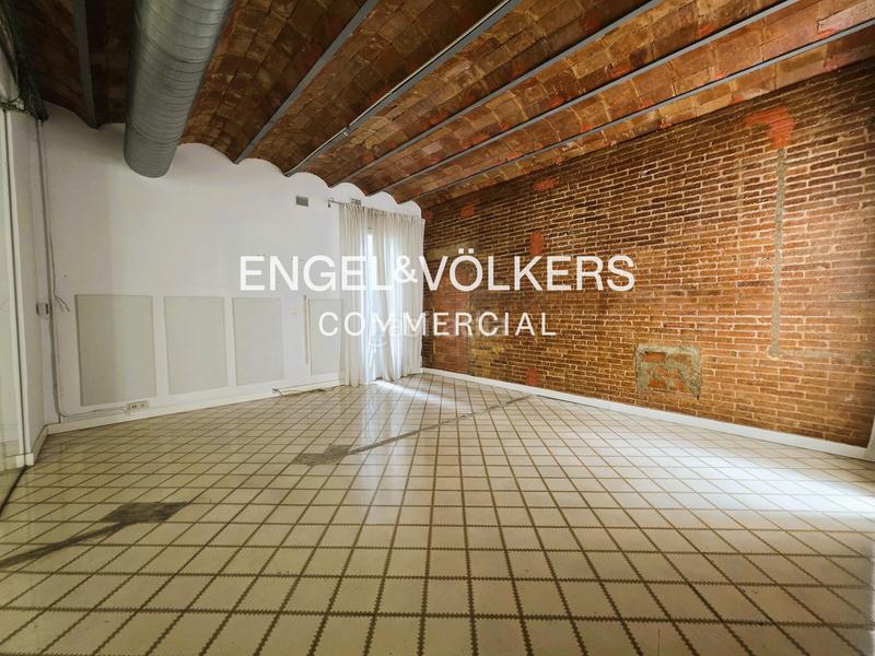 Foto c8cd58c4-25b9-4878-bffc-0b31801d3e42. Rent office space in Gòtic Barcelona