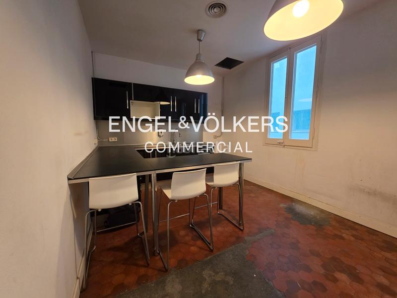 Foto f563c1db-17ff-4a41-9924-7025fcc2a4d9. Rent office space in Gòtic Barcelona