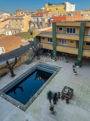 Edificio en Malgrat de Mar. Complejo apartamentos en venta en malgrat de mar  9 locales come