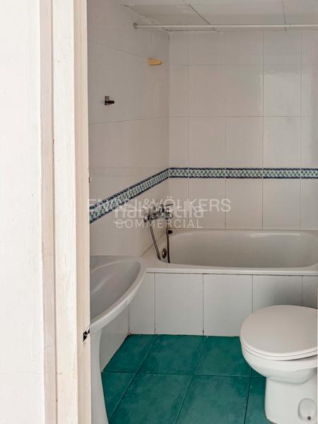 Foto fb6bafdd-ef8f-449c-8f2e-3f4f81ed6bac. Edifici a Malgrat de Mar