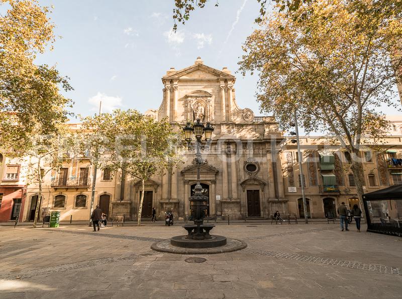 Foto 27b21b58-faf8-4aff-9ab9-b5b1337894e6. Rent business premise in Barceloneta Barcelona