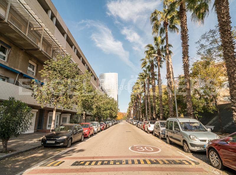 Foto 5fb0a546-71e2-43eb-8d24-800ce99c3cbe. Rent business premise in Barceloneta Barcelona