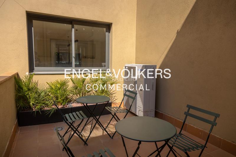 Foto b82310c8-c3b6-4bf9-9d26-bd0e3f39218c. Location bureau dans Sagrada Família Barcelona