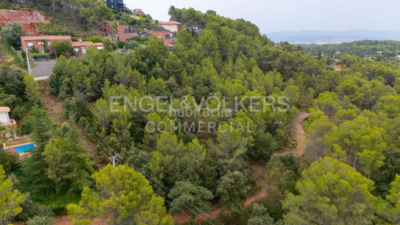 Foto 128f83c5-cffd-40d6-bce7-38341176f8db. Terreny residencial a Matadepera