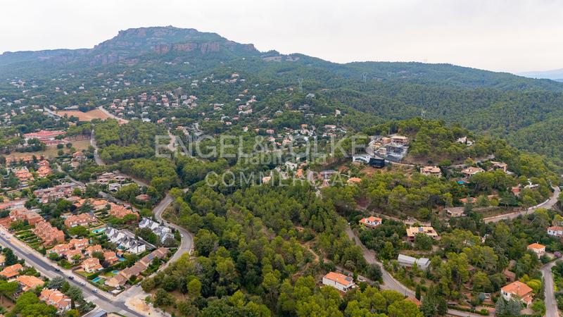 Foto 6ae5d9c9-29bd-4338-9d79-b9076db317b3. Terreny residencial a Matadepera