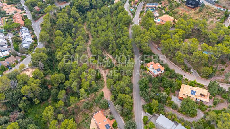 Foto abff3aee-8200-4dac-b101-67942222aa37. Terreny residencial a Matadepera