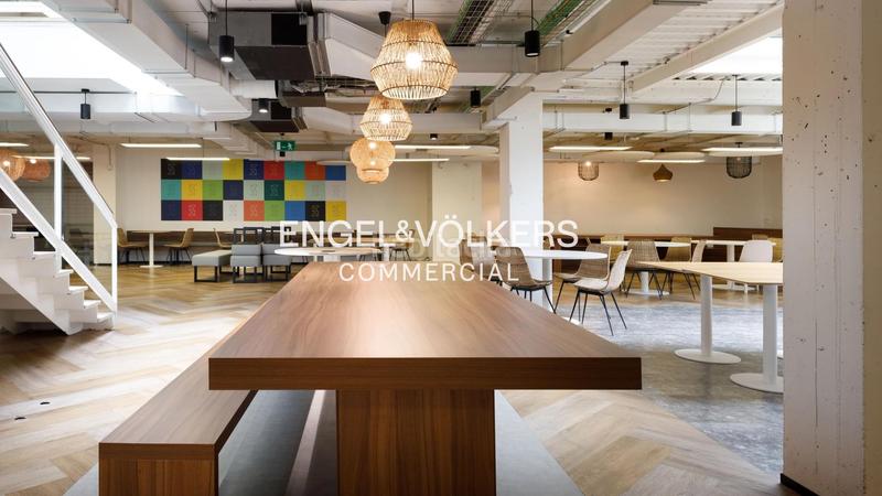 Foto 197009a2-4274-4390-bf2e-c4cd4e801786. Lloguer oficina amb aparcament a Sant Gervasi - Bonanova Barcelona