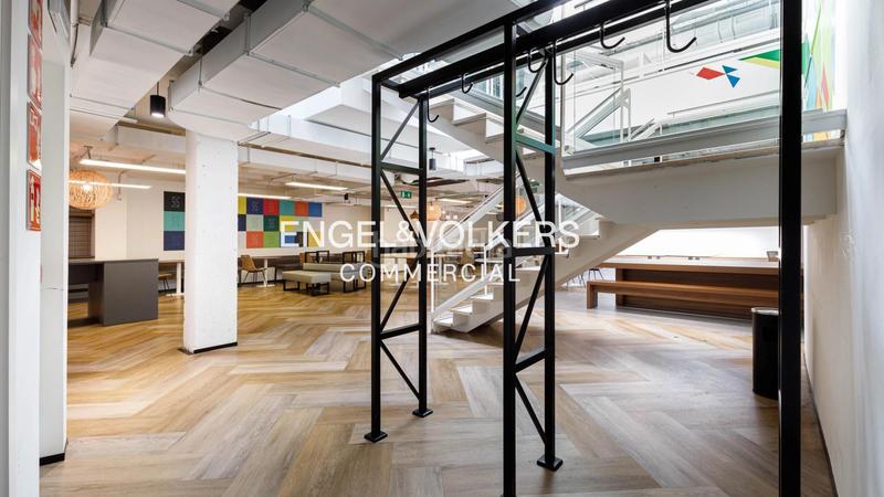 Foto 4acfc8e0-acff-4dae-af38-536a2bc7b9d0. Lloguer oficina amb aparcament a Sant Gervasi - Bonanova Barcelona