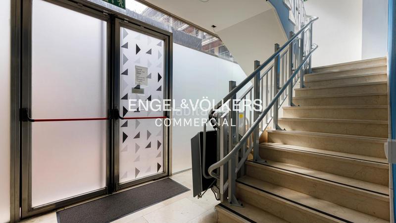 Foto 4fe9f3d4-be06-4bf4-968c-60bc251f52ad. Lloguer oficina amb aparcament a Sant Gervasi - Bonanova Barcelona