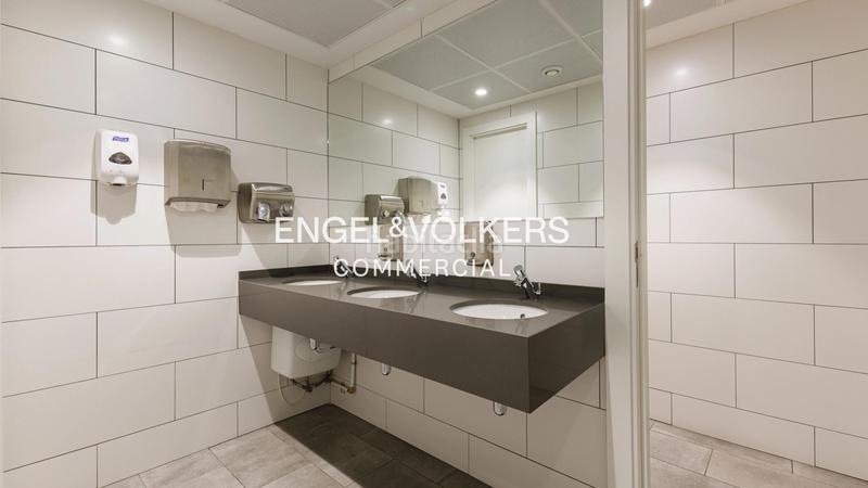 Foto 53e2df34-169d-4585-9307-26bcc79a8937. Lloguer oficina amb aparcament a Sant Gervasi - Bonanova Barcelona