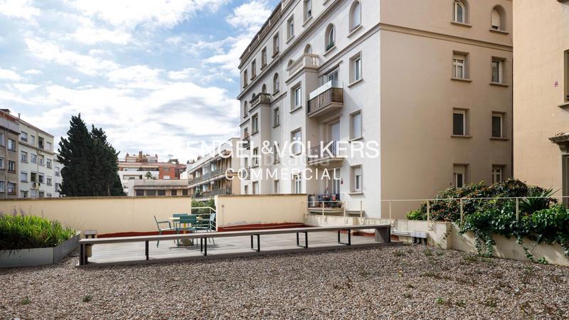 Foto a06f1f99-7045-45f6-a683-4c21effca380. Lloguer oficina amb aparcament a Sant Gervasi - Bonanova Barcelona