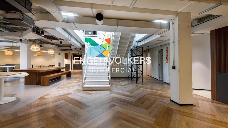 Foto b00988ea-bb31-464f-96cb-94ccb1f5556d. Lloguer oficina amb aparcament a Sant Gervasi - Bonanova Barcelona