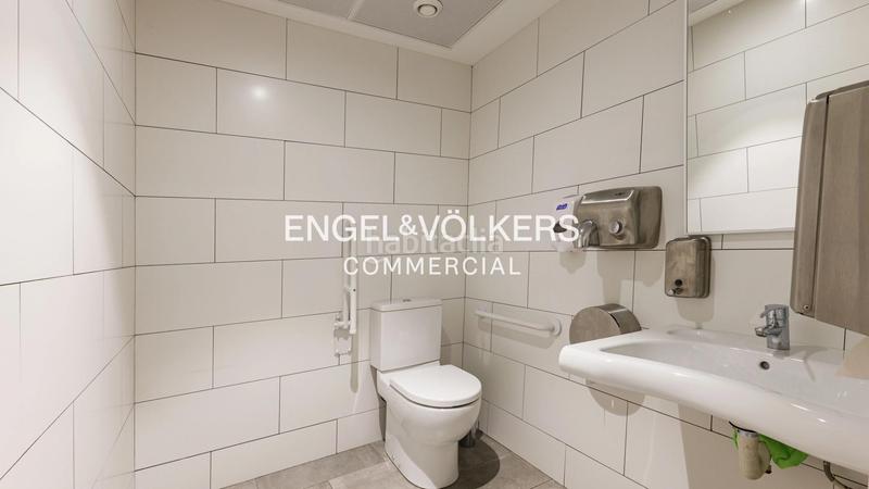 Foto d268c6b4-49eb-489d-bd17-d37679149535. Lloguer oficina amb aparcament a Sant Gervasi - Bonanova Barcelona